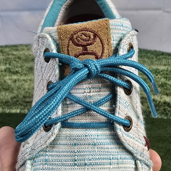 TWISTED X | HOOEY LOPER MOC TOE LACED CANVAS SNEAKERS - Picture 12 of 16